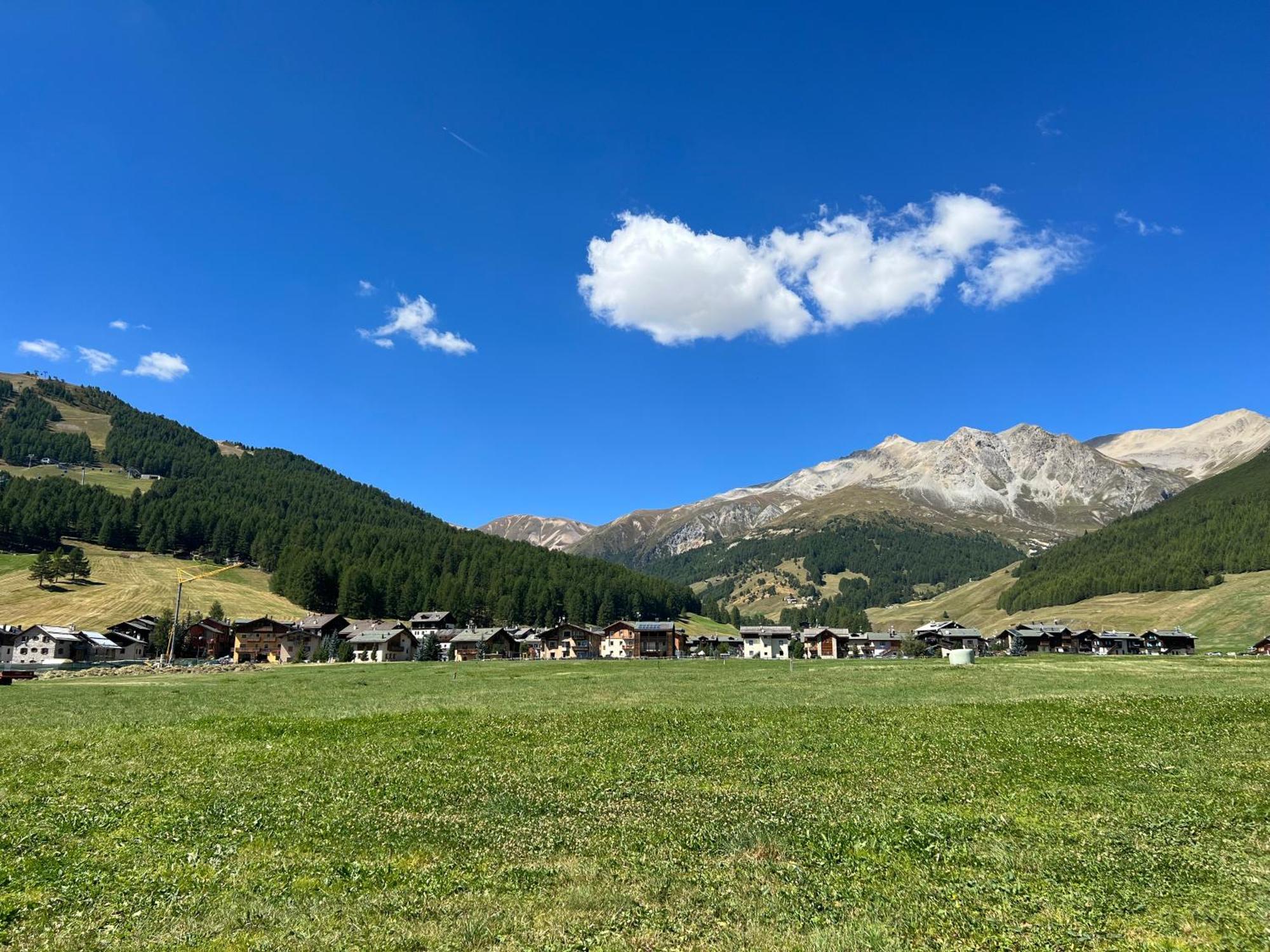 Hotel Adele Livigno Exterior photo